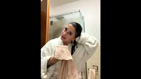 eva_pearl