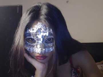 Media: kinky_jasmine Stripchat 2025-10-16 11:02:00