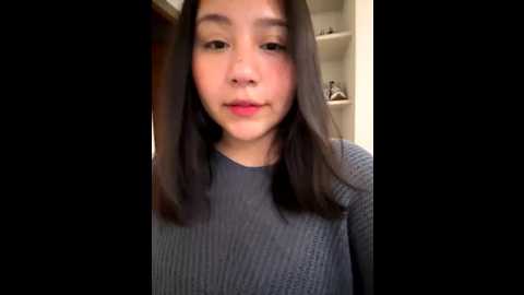 Media: naminae Stripchat 2025-10-16 06:18:00