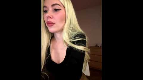 Media: xdinnax Stripchat 2025-10-16 19:21:00