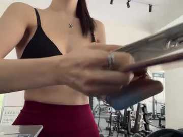 Media: xiaowan_x Stripchat 2025-10-16 07:58:00