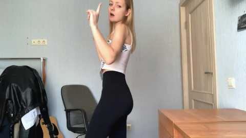 Media: _petai Stripchat 2025-10-17 07:36:00