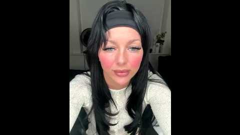 Media: juicylucie Stripchat 2025-10-17 00:24:00