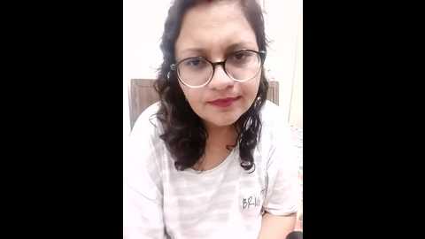 mahira_sharma01