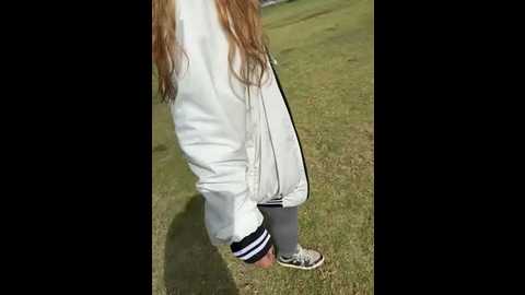 Media: violettt_hot Stripchat 2025-10-17 13:43:00