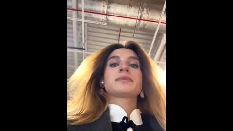 Media: _angelari_ Stripchat 2025-10-18 21:09:00