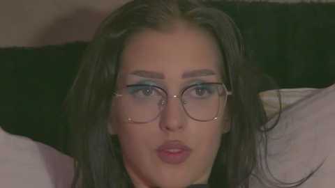 Media: aishahummer Stripchat 2025-10-18 01:58:00