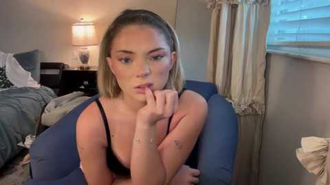 Media: katerinavoss Stripchat 2025-10-18 21:50:00