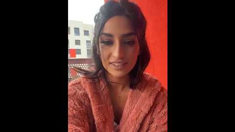 Media: mia_spicyy Stripchat 2025-10-18 09:38:00