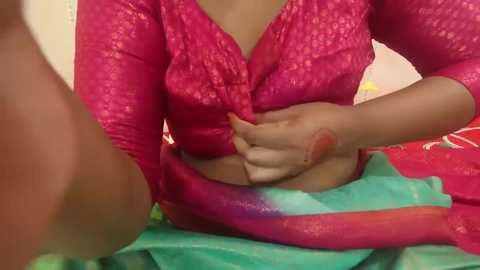 Media: roleplaycouple Stripchat 2025-10-18 03:14:00