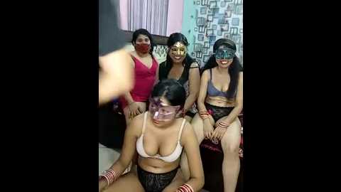 sexy_anaamika
