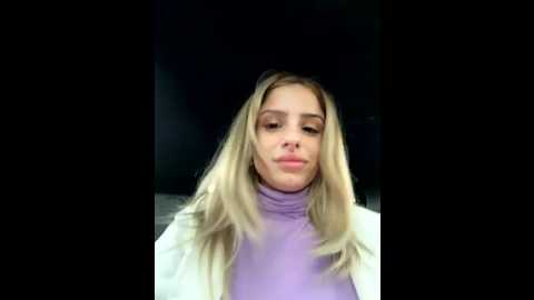 Media: sophievj Stripchat 2025-10-18 13:16:00