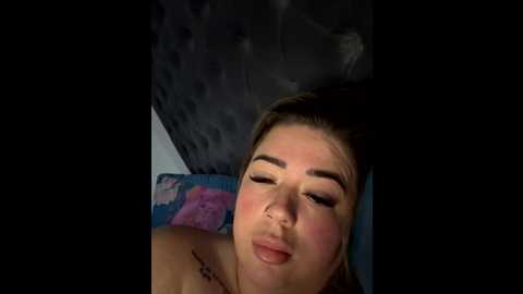Media: badbitchclaudia Stripchat 2025-10-19 07:00:00