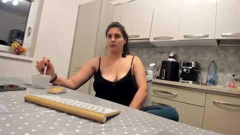 Media: cuplu29 Stripchat 2025-10-19 03:26:00