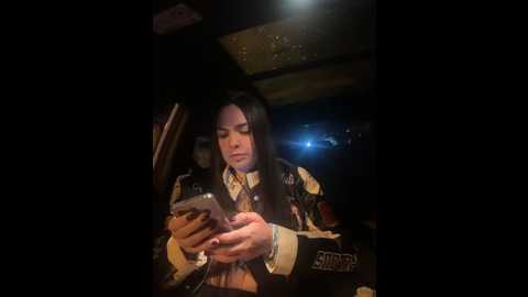 Media: izzis777 Stripchat 2025-10-19 03:59:00