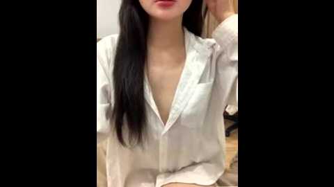 Media: keysha8386 Stripchat 2025-10-19 10:05:00