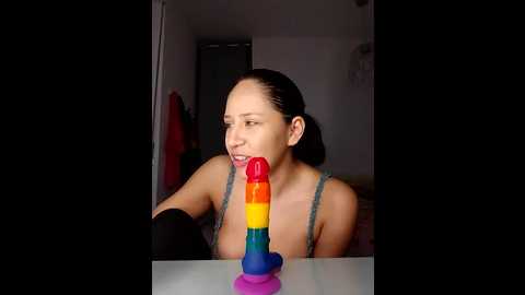 Media: kittenpurrr Stripchat 2025-10-19 10:22:00