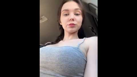 Media: milabee Stripchat 2025-10-19 05:24:00