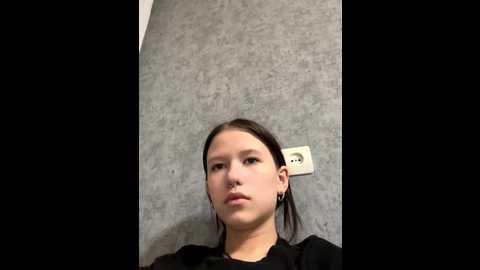 Media: angelaxsmile Stripchat 2025-10-20 18:10:00