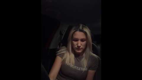 Media: oliviamaebabe Stripchat 2025-10-20 17:28:00