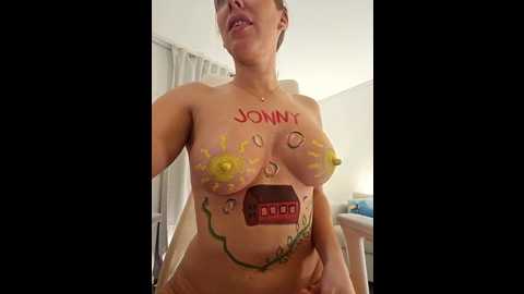 nova_lee