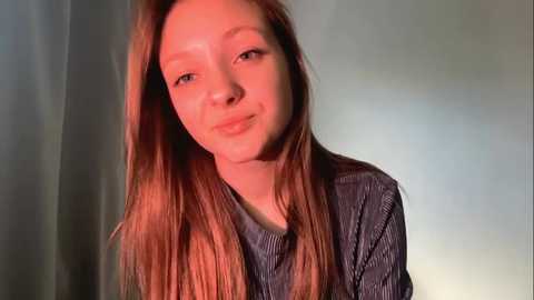 Media: _petai Stripchat 2025-10-22 12:15:00