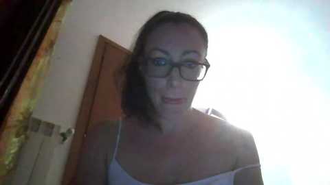 Media: astrid3 Stripchat 2025-10-22 20:31:00