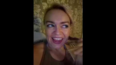 Media: demidelightfulxx Stripchat 2025-10-22 06:58:00