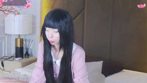 Media: evelyn_neal Stripchat 2025-10-22 21:34:00