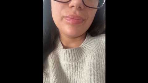 Media: mamimamacitaaa Stripchat 2025-10-22 09:47:00