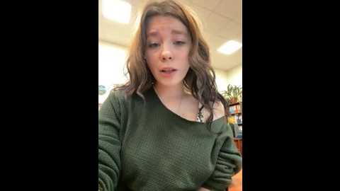 Media: mimiumuy Stripchat 2025-10-22 15:29:00