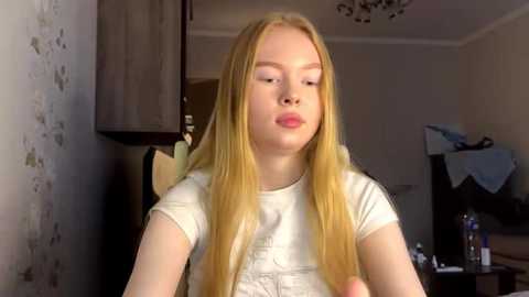 Media: raguelnicksons Stripchat 2025-10-22 12:55:00