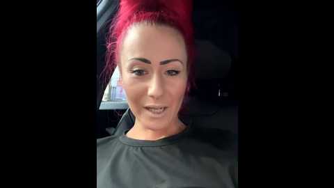 Media: sweetsolez Stripchat 2025-10-22 16:29:00