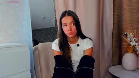Media: trudykeehn Stripchat 2025-10-22 09:57:00