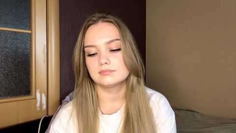 Media: willowsturiaie Stripchat 2025-10-22 12:37:00
