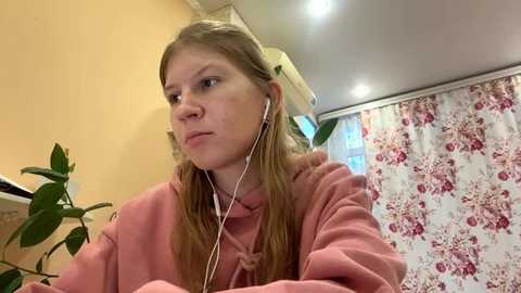 Media: delailakaliarik Stripchat 2025-10-23 14:20:00