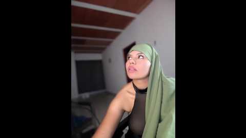 Media: lalilamassu1 Stripchat 2025-10-23 01:57:00