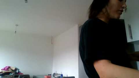 Media: naughtybella05 Stripchat 2025-10-23 10:56:00