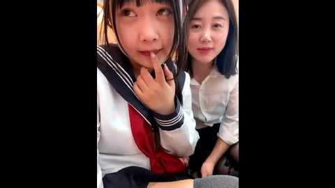 Media: tiantian_26 Stripchat 2025-10-23 05:03:00