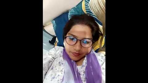 Media: urvashi01224 Stripchat 2025-10-23 09:24:00