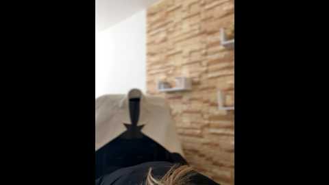 _abril_office1