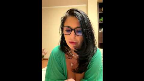 eva_pearl