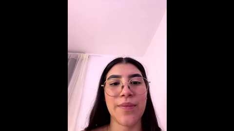 Media: julietalcl Stripchat 2025-10-24 03:44:00