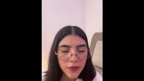 Media: julietalcl Stripchat 2025-10-24 21:47:00