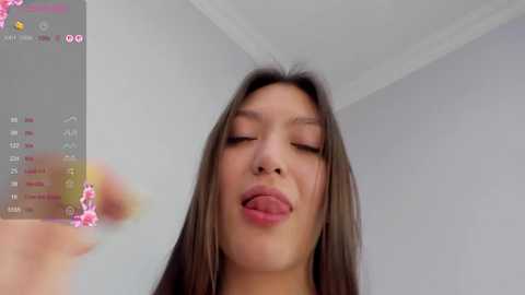 Media: pearlmystic Stripchat 2025-10-24 08:03:00