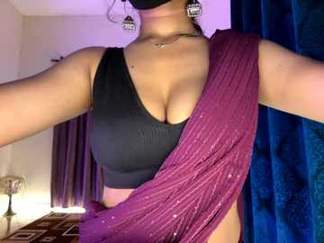 Media: sexy_jenny_ Stripchat 2025-10-24 15:17:00