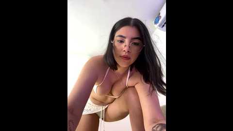 Media: julietalcl Stripchat 2025-10-25 21:53:00