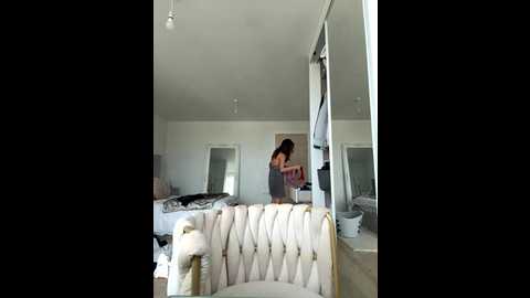 Media: milarenee Stripchat 2025-10-25 09:48:00