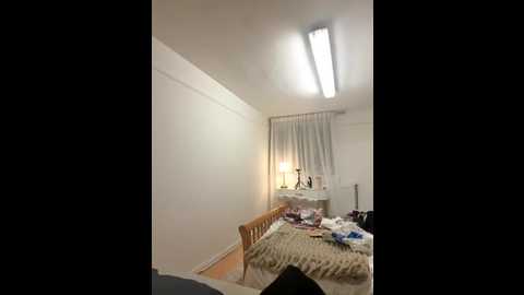 Media: milarenee Stripchat 2025-10-25 22:04:00