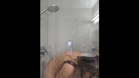 nova_lee